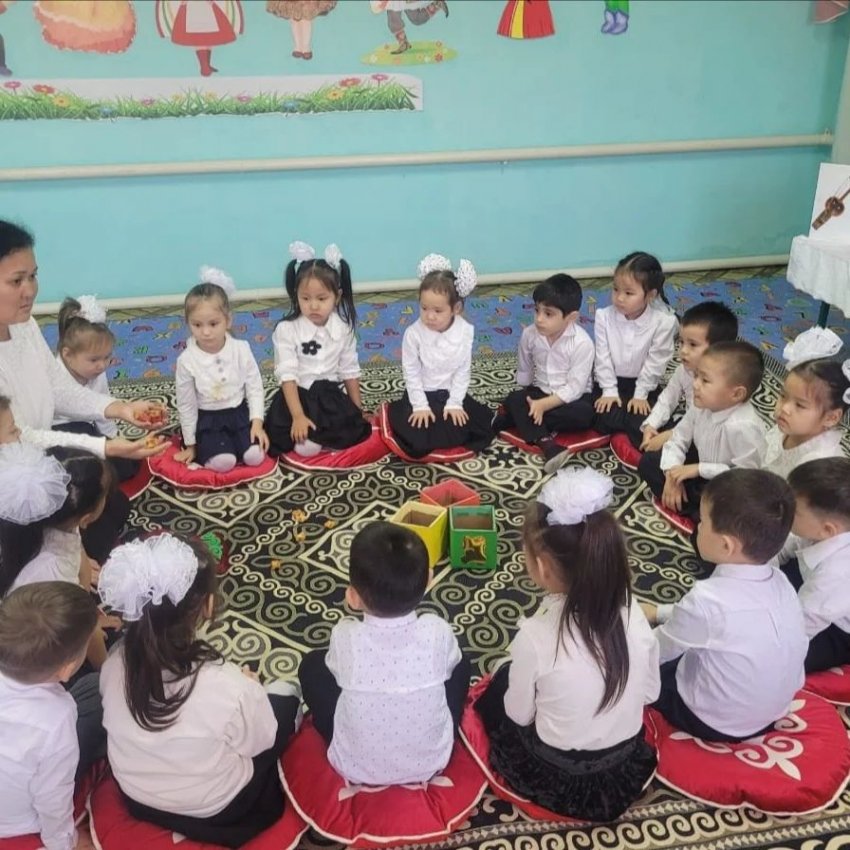 Ұлттық құндылықтарымызды біліп жүрейік!