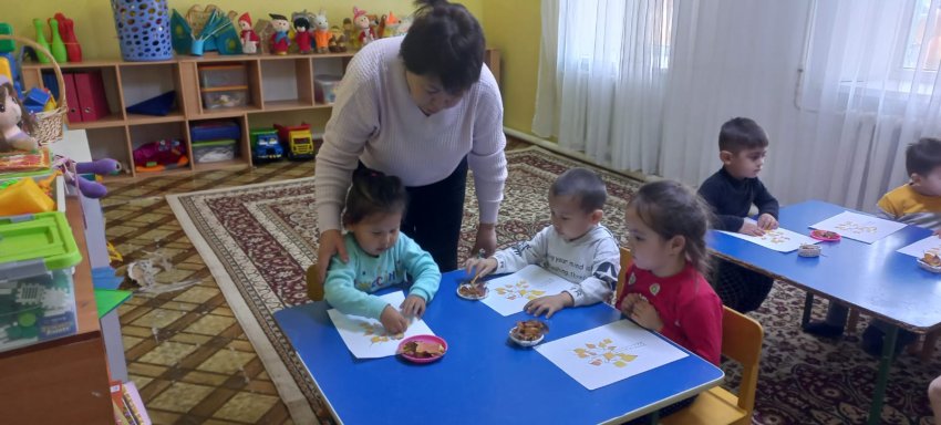 "Күзгі жапырақтар" оқу іс - әрекеті