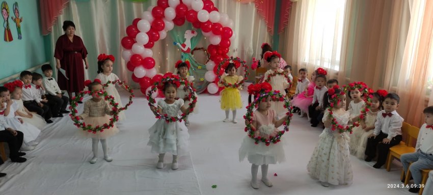 8-наурыз "Халықаралық аналар мерекесіне" арналған ертеңгілік